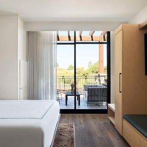 King Room Balcony or Lanai